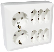 Stikkontakt 2 m/jord+6 u/jord vegg